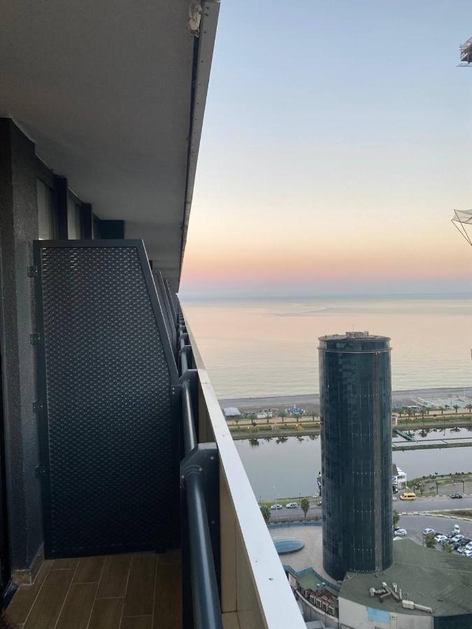 Orbi City Luxury Studio Harbour And Sea View Batumi Exterior foto